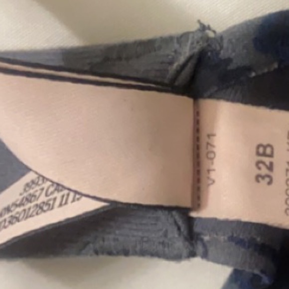 Bra - Picture 6 of 6